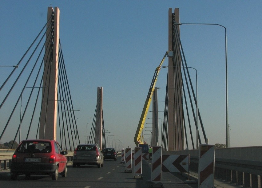 Wrocław, remont na moście Milenijnym