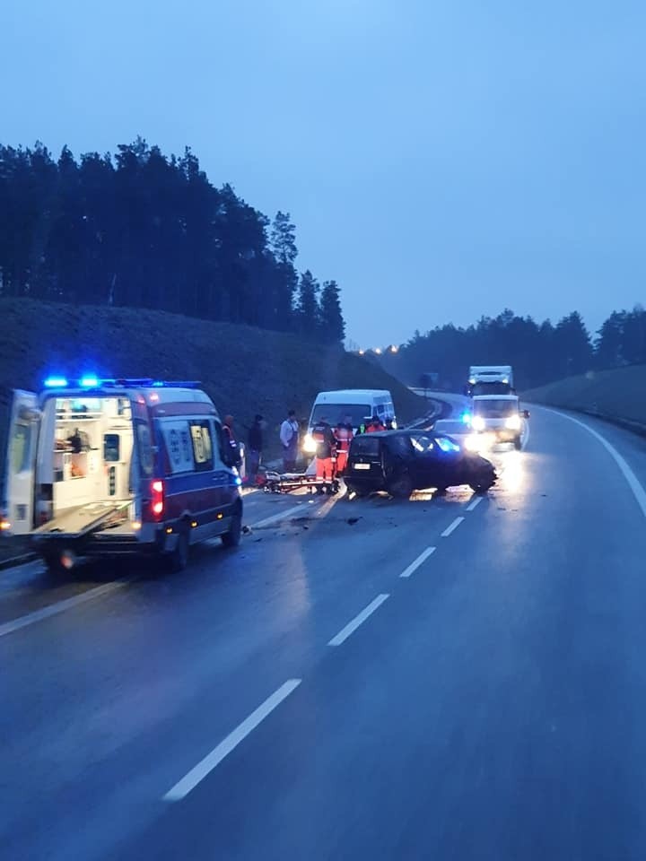 Wypadek na obwodnicy Wasilkowa zaraz za Świętą Wodą w stronę...