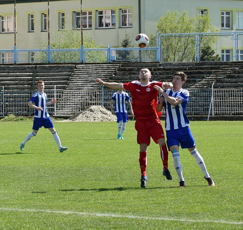 Lider 4 ligi podkarpackiej Sokół Sieniawa przegrał...