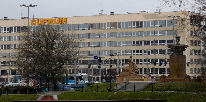 Od 1967 roku był stałym elementem w krajobrazie Wrocławia....