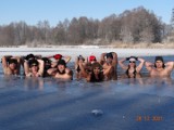 Morsomaniacy z powiatu włoszczowskiego - lodowate kąpiele i wspólne akcje (ZDJĘCIA)
