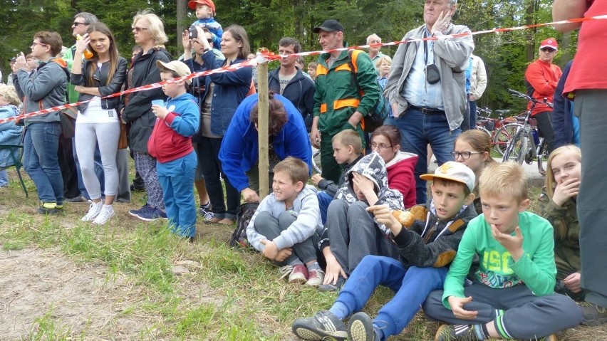 Wielki piknik kawaleryjski w gminie Bliżyn z setkami turystów 