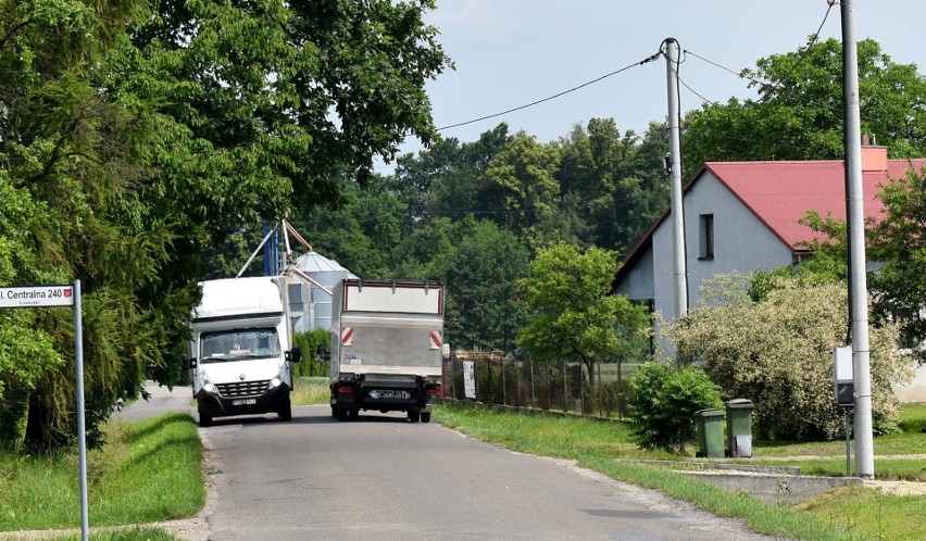 Powiat oświęcimski rozpoczyna przebudowę traktu w ciągu ul....