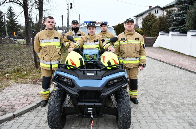Strażacy w Tuczępach dostali quada, który bardzo przysłuży się im szeregu działań ratowniczych i pożarowych.