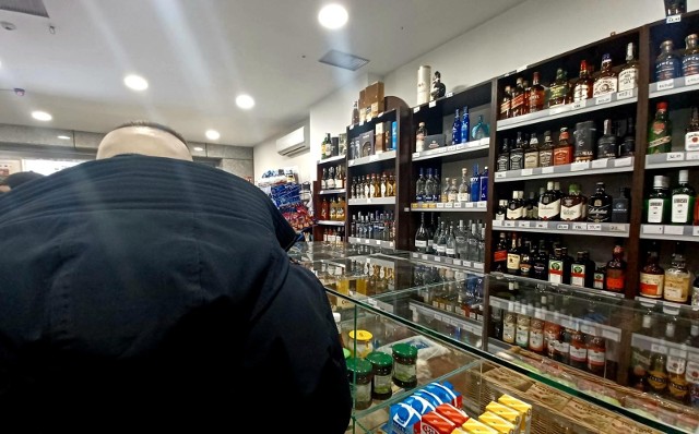 Co dziesiąta gmina w Polsce wprowadziła ograniczenia handlu alkoholem w nocy. Wśród miast, które zdecydowały się na taki krok są m.in. Poznań czy Bydgoszcz. Czy powinniśmy się szykować na „nocną prohibicję” w Toruniu? fot. ilustracyjne.