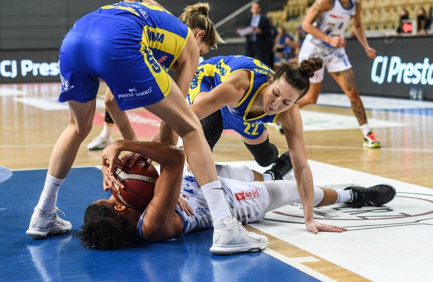 KS Basket 25 Bydgoszcz vs VBW Arka Gdynia