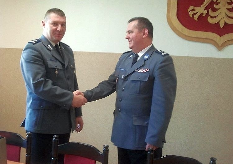 I zastępca Komendanta Miejskiego Policji w Łomży przechodzi...