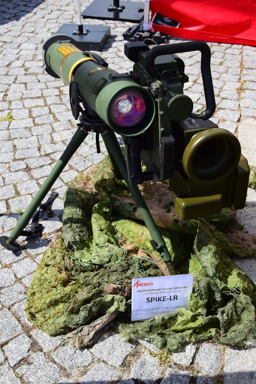 Mesko pokazało najnowszą broń i amunicję na pikniku w Sandomierzu