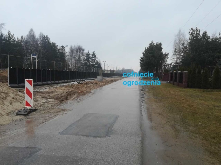 Trwa modernizacja linii kolejowej z Radomia do Warszawy. Mieszkańcy gminy Chynów mają problem