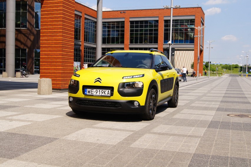 Citroën C4 Cactus to samochód osobowy typu crossover, klasy...