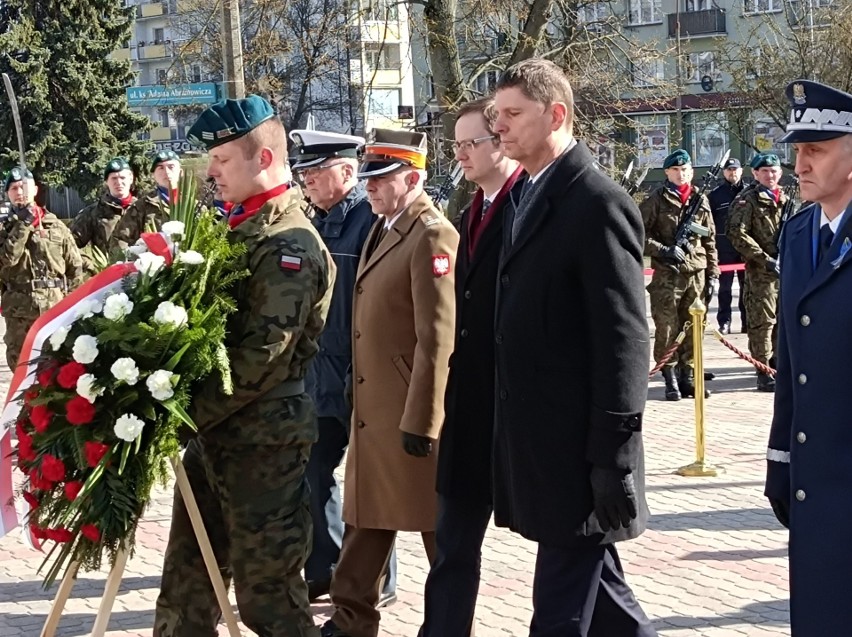 Białystok. Obchody 12. rocznicy katastrofy smoleńskiej z udziałem przedstawicieli władz państwowych, samorządowych i mieszkańców (zdjęcia)