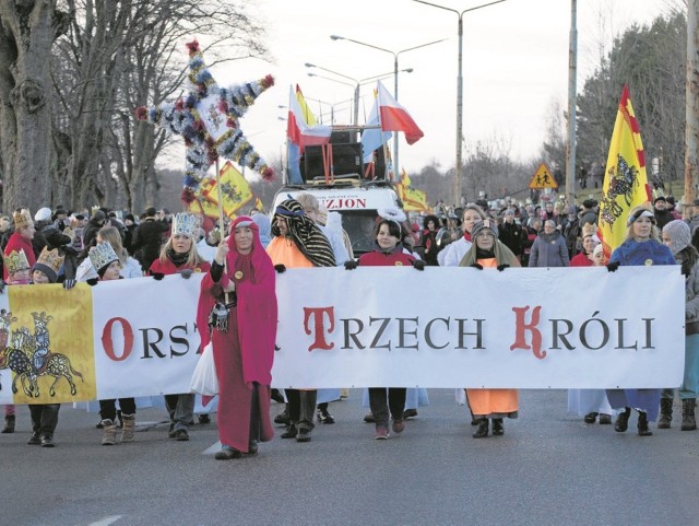 Zeszłoroczny orszak Trzech Króli w Słupsku.