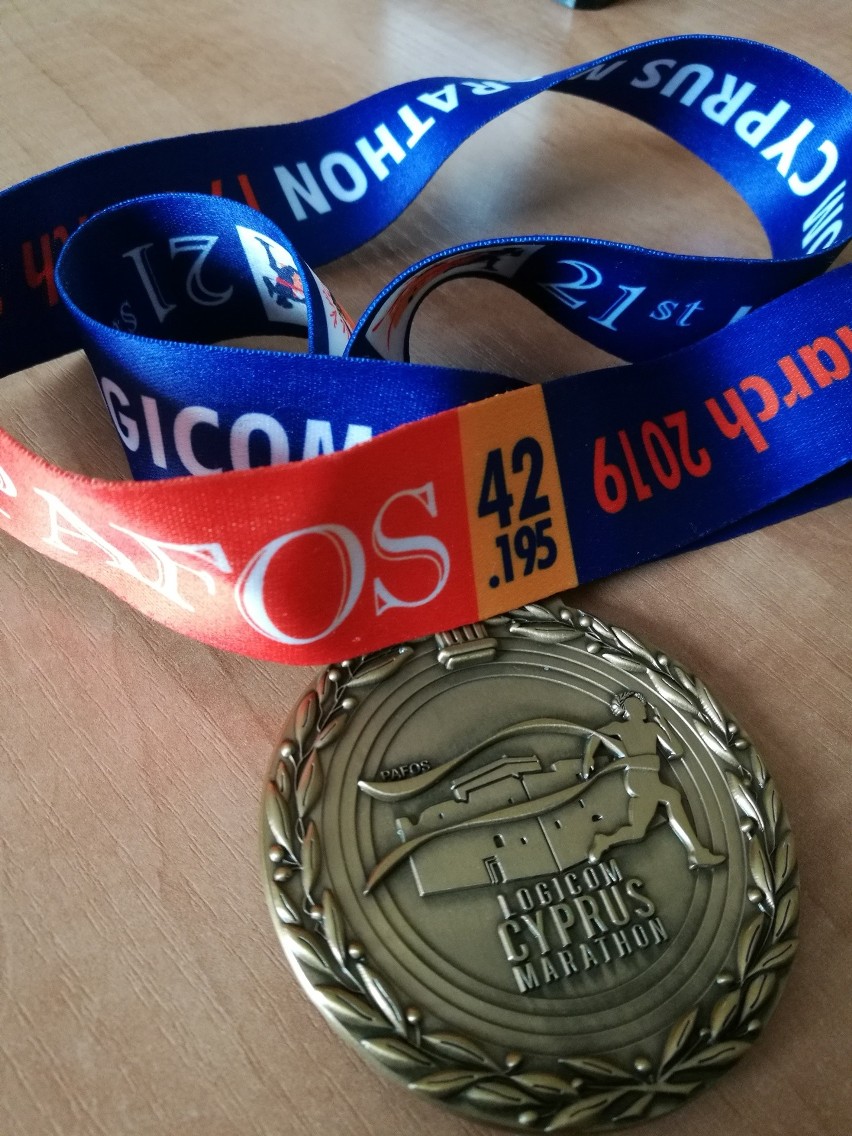 Zawodnicy Klubu Biegacza MOSiR Krosno zajęli 3 miejse drużynowo w 21  Maratonie w Pafos na Cyprze [ZDJĘCIA]