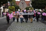 "Miej różowe myśli". W Grodzisku Wielkopolskim uczcili Europejski Dzień Walki z Rakiem Piersi
