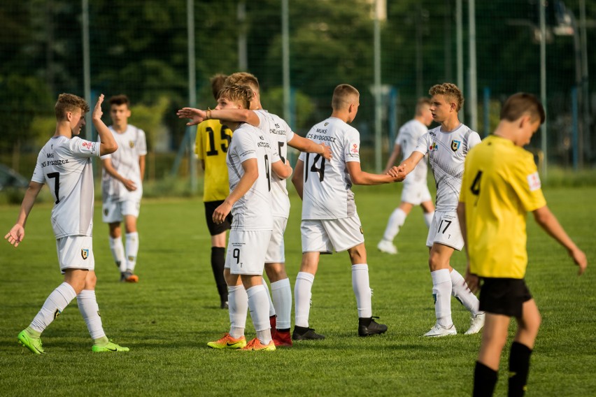 Piłkarzom MUKS CWZS Bydgoszcz nie udało się obronił miejsca...