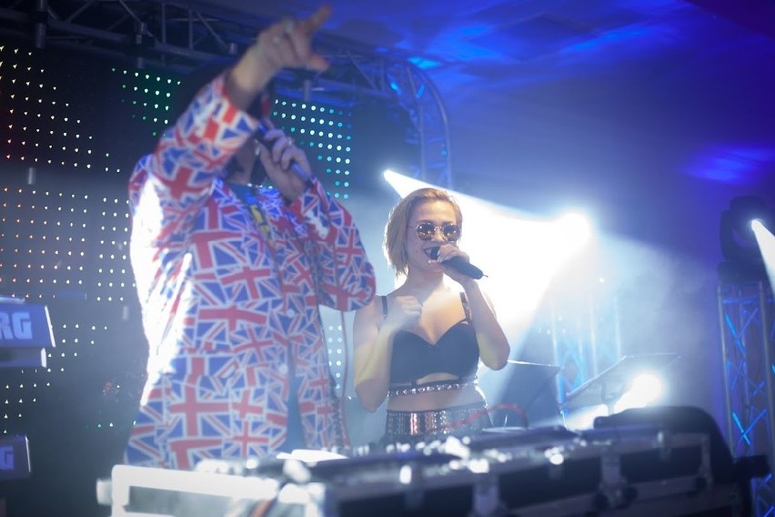 Słynny DJ Shaun Baker i piosenkarka Jessica Jean wystąpili na studniówce w Kielcach!   