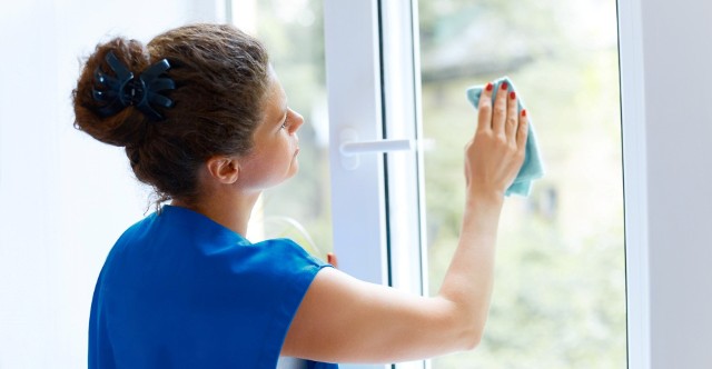 Sprawdź, jak prawidłowo przygotować okna do zimy i nie wydać fortuny na ogrzewanie.