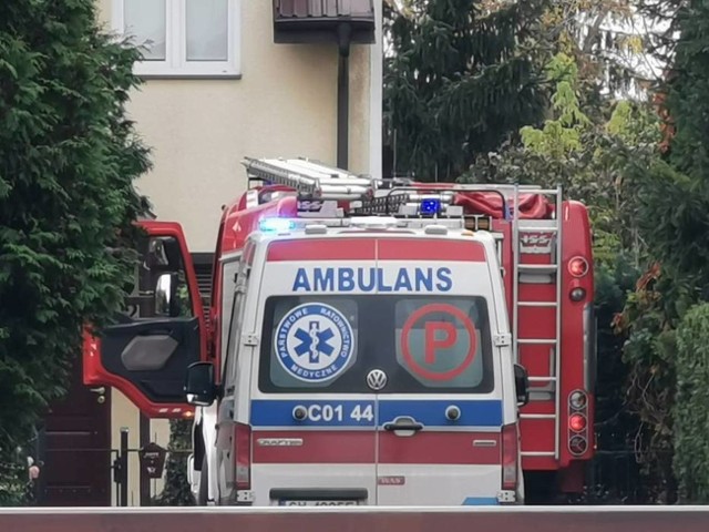W czwartek (29 października) po godzinie 10 dyżurny policji został poinformowany przez centrum powiadomienia ratunkowego o prawdopodobnym pożarze, do jakiego doszło w mieszkaniu przy ulicy Letniej we Włocławku