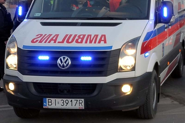 Wypadek busa w Szumowie. Zderzenie z fiatem pandą