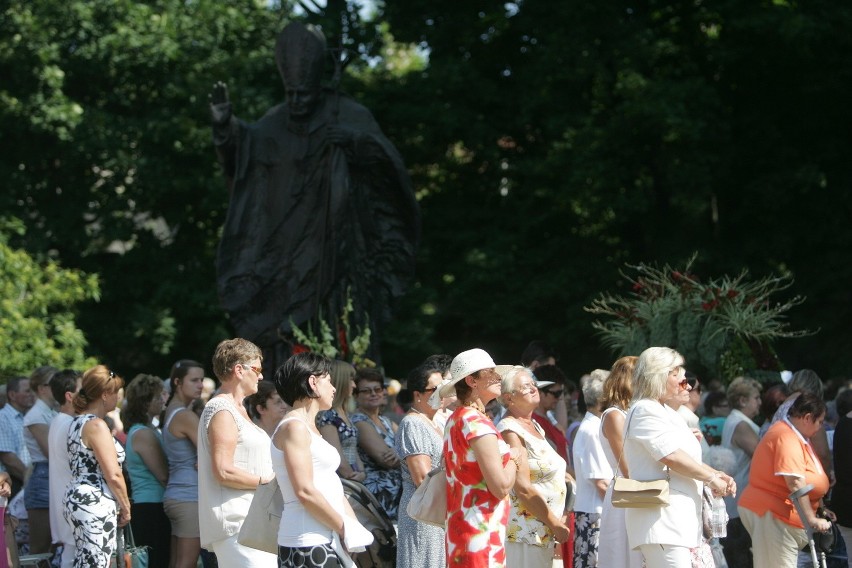 Pielgrzymka kobiet do Piekar Śląskich 2013