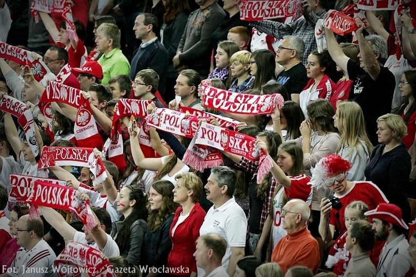 Eliminacje ME 2015: Tak w sobotę kibicował Wrocław (ZDJĘCIA)