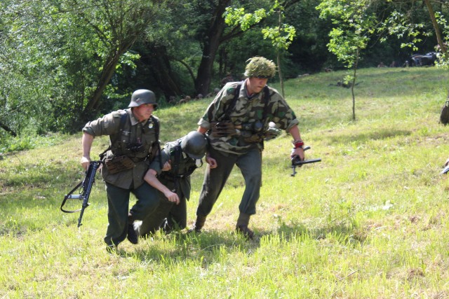 Rekonstrukcja historyczna walk Armii Czerwonej i żołnierzy Wehrmachtu odbyła się w Katowicach