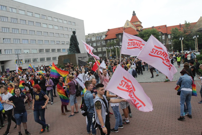 Katowice: Marsz Równości w sobotę 8 września w centrum miasta. PROGRAM, TRASA MARSZU Kontrmanifestacja Młodziezy Polskiej zakazana