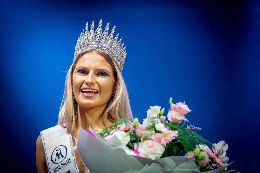Miss Podlasia 2022. Karolina Wiszyńska została najpiękniejszą Podlasianką. Poznaliśmy też Miss Nastolatek i Mistera Podlasia 2022 [ZDJĘCIA]