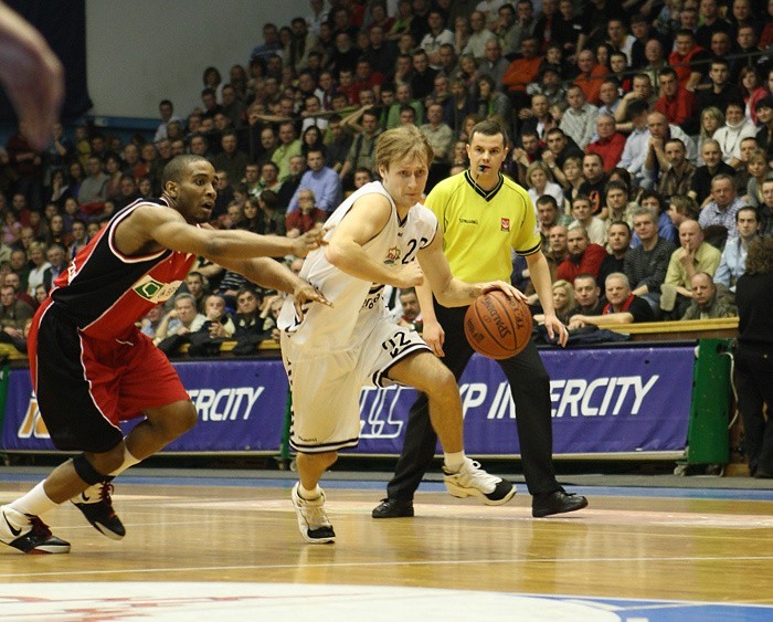 Zdjecia z meczu Energa Czarni Slupsk - Bank BPS Basket...