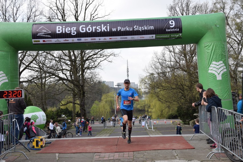 Chorzów: prawie 400 biegaczy wzięło udział z Biegu Górskim....