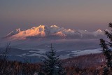 Krynica-Zdrój. Niesamowity widok na ośnieżone Tatry z Jaworzyny Krynickiej. To prawdziwy turystyczny hit [ZDJĘCIA] 12.1.2021