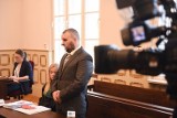 Bartosz D., oskarżony o skatowanie psa Fijo, stanął wczoraj przed sądem 