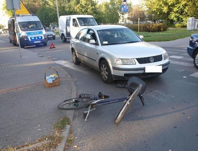 Na oznakowanym przejeździe dla rowerów przy ul. Kościuszki w Toruniu doszło do wypadku.