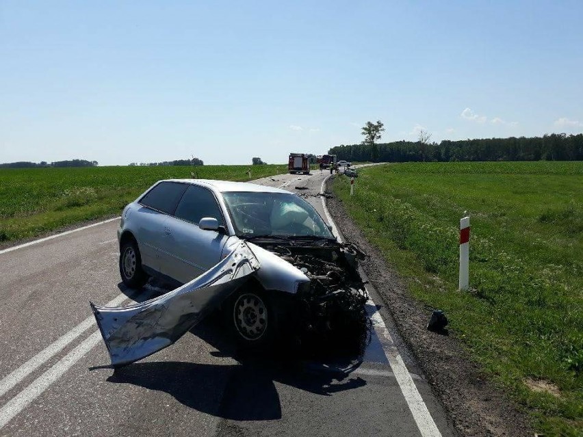 - Ze wstępnych ustaleń wynika, że jeden z kierujących, młody...