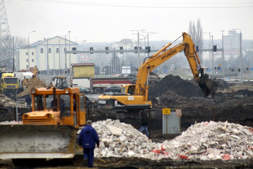 Trasa Zielona: Ruszyły prace ziemne na nowym odcinku ul. Lubelskiego Lipca '80 (ZDJĘCIA)