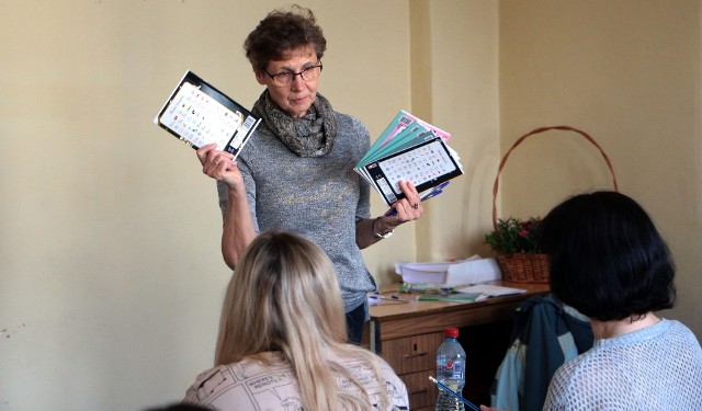 W parafii ewangelicko-metodystycznej św. Pawła w Grudziądzu  trwają lekcje języka polskiego dla dorosłych Ukraińców. Opiekę dzieciom w tym czasie zapewniają członkowie Stowarzyszenia Obywatelski Grudziądz
