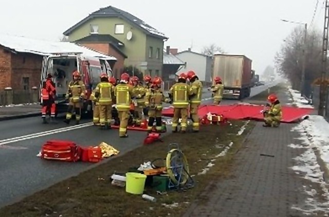 Po wypadku na DK11 w Glinicy. Jeden z poszkodowanych zmarł w szpitalu