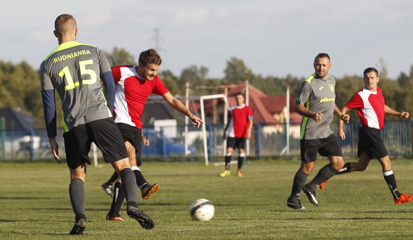 W meczu klasy B Rzeszów 1 KP Zabajka przegrała u siebie z...