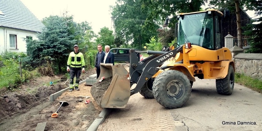 W gminie Damnica trwają inwestycje w Damnie, Wielogłowach,...