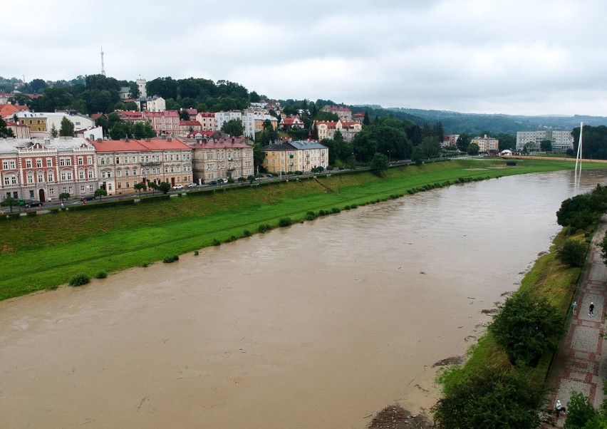 San w Przemyślu przekroczył w poniedziałek 22 czerwca stan ostrzegawczy [ZDJĘCIA]