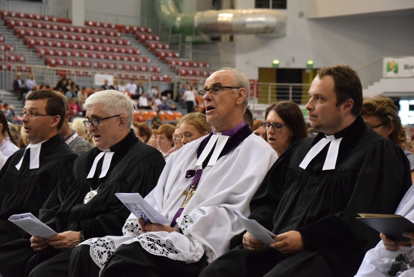 - Czy naśladując Mistrza, jesteśmy w stanie, jestem w...