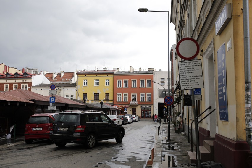 Przez ponad trzy tygodnie ruch w części pl. Nowego zostanie...