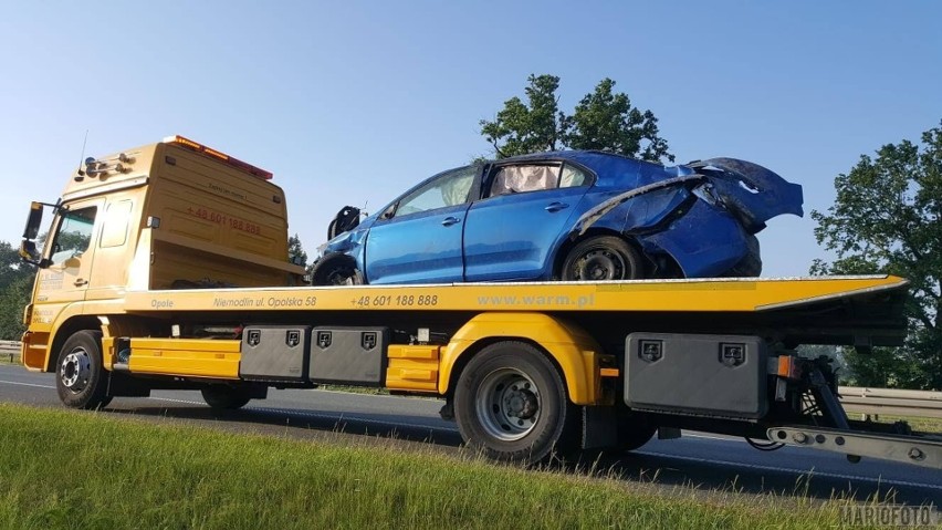 Samochód został doszczętnie zniszczony, na szczęście...