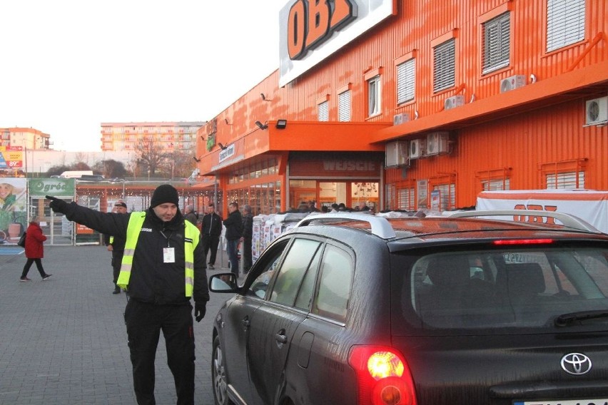 Ruszył drugi market OBI w Kielcach. Na klientów czekają rabaty [ZDJĘCIA]