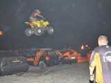 Popisy kaskaderskie grupy Flott Cascaders Team na bulwarze w Sandomierzu (zdjęcia)
