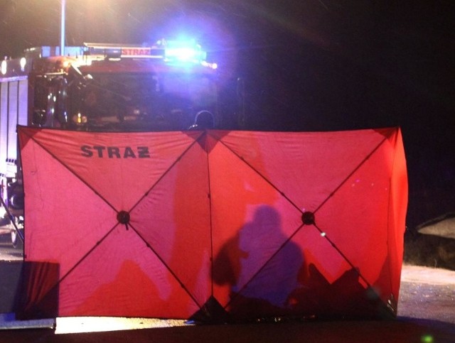 Tragedia na torach w Rudzie Śląskiej: pociąg śmiertelnie potrącił mężczyznę w Rudzie Śląskiej