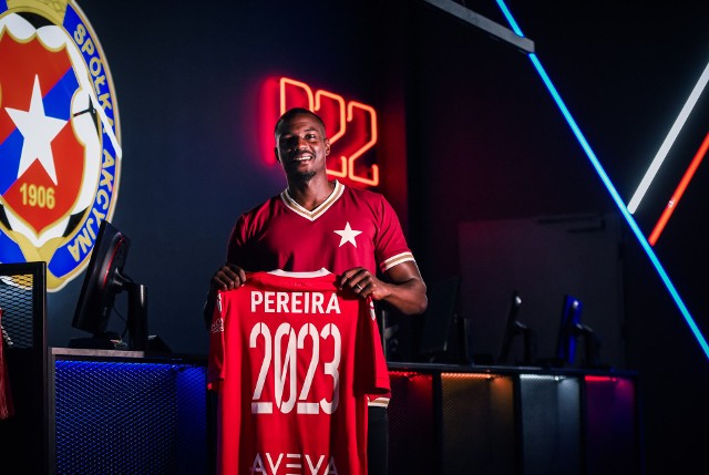 Michaël Pereira podpisał kontrakt z Wisłą Kraków do 30 czerwca 2023 roku z opcją przedłużenia