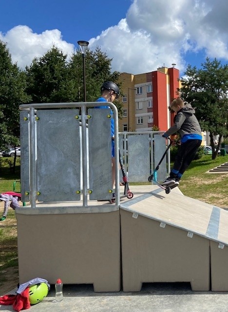 Nowy skatepark to wspaniałe miejsce rekreacji dla dzieci i...