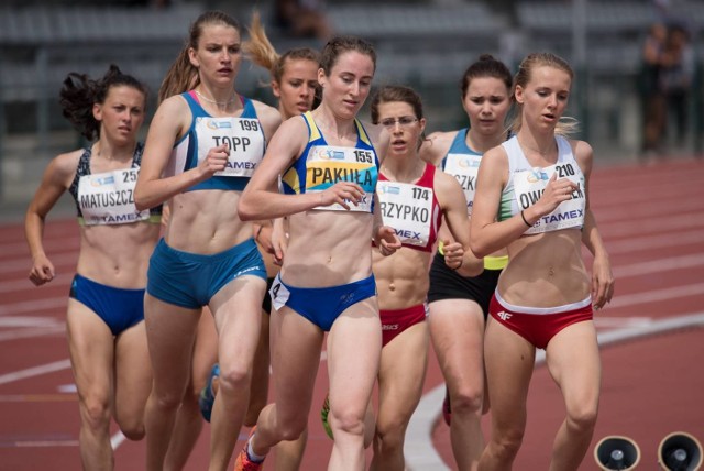 Oliwia Pakuła z Victorii Stalowa Wola zdobyła złoty medal w biegu na 800 metrów podczas Mistrzostw Polski U-20 w Lekkiej Atletyce w Suwałkach.