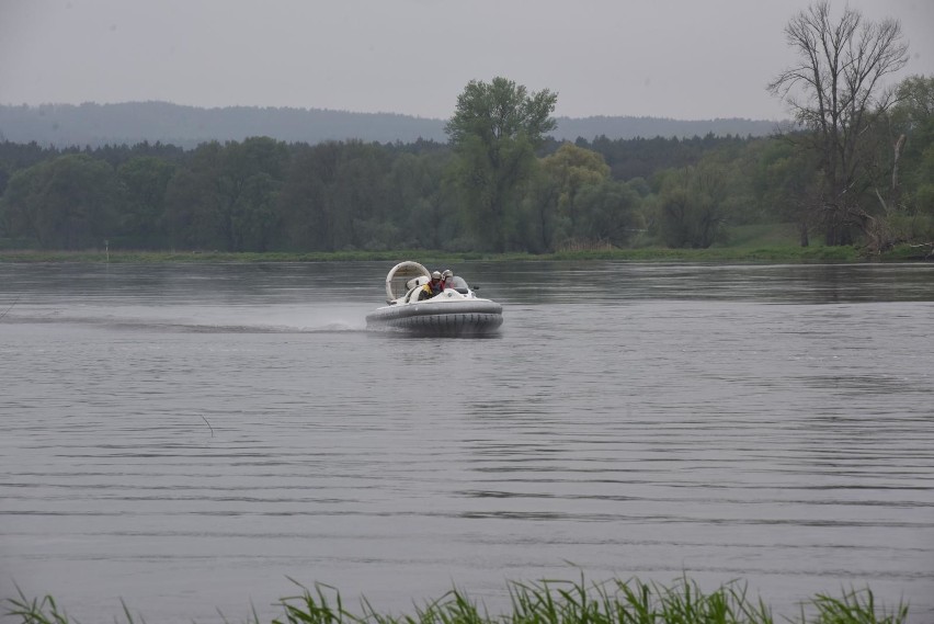 Z Odry wyłowiono kolejne ciało. Niestety, to poszukiwany...